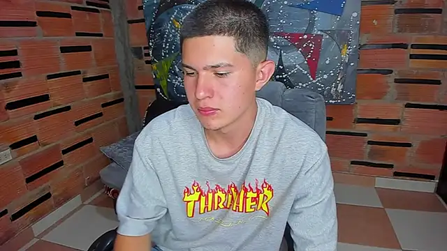 Snapshot of patrik_027 chatting on January 30, 8:10 pm patrik 027 online show from January 30, 8:10 pm