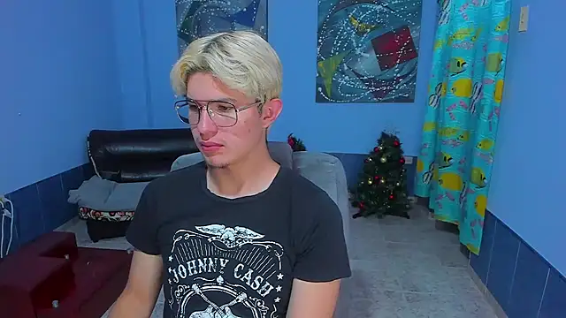 patrik 027 online show from January 6, 5:05 pm