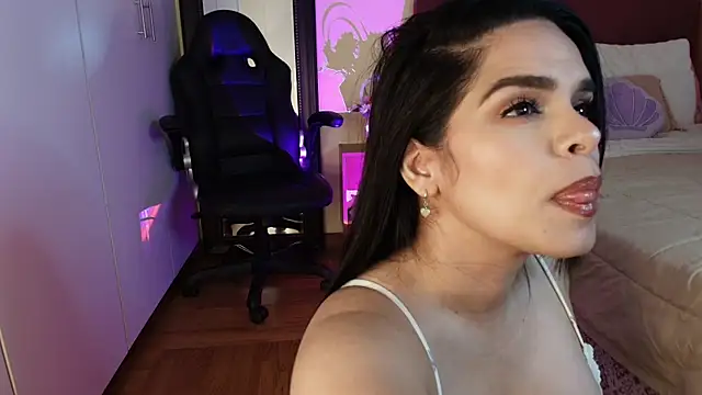 Mafer Meow online show from June 11, 2:53 am