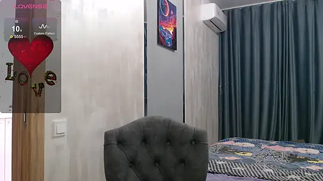 Stacy Davice online show from September 18, 9:44 am