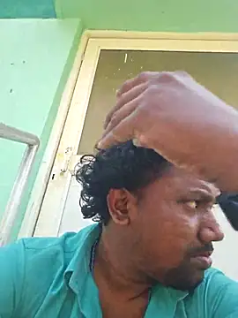 Snapshot of Mallupaiyanaachu chatting on March 2, 4:47 am Mallupaiyanaachu online show from March 2, 4:47 am