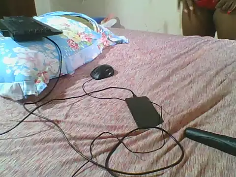 CuteJ online show from March 15, 7:09 am