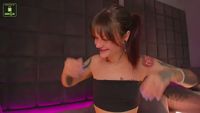 Snapshot of Jill_Vega chatting on September 18, 4:47 am Jill Vega online show from September 18, 4:47 am