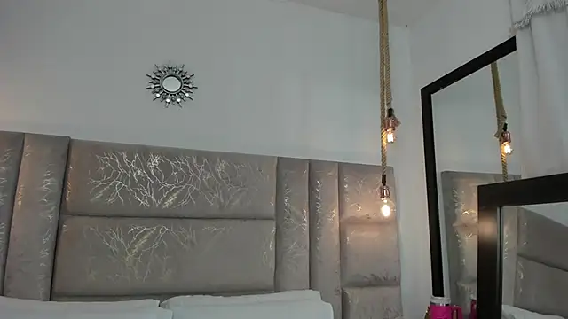 CeliWoods online show from July 24, 11:19 am