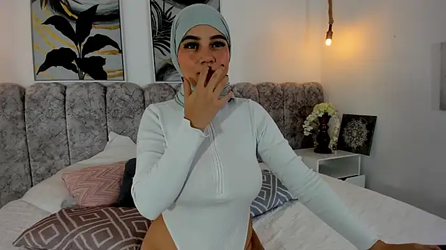 Snapshot of abby_rossee chatting on October 8, 12:03 pm abby rossee online show from October 8, 12:03 pm