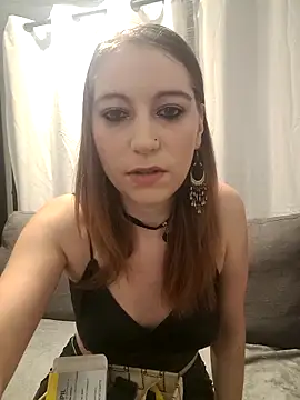 Snapshot of XLisaxx chatting on October 14, 7:03 pm XLisaxx online show from October 14, 7:03 pm