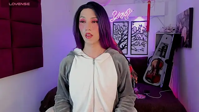 Snapshot of Yaki_Tai chatting on March 15, 2:01 pm Yaki Tai online show from March 15, 2:01 pm