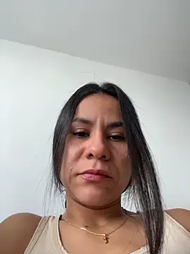 Reggie-Liam online show from June 19, 9:07 pm