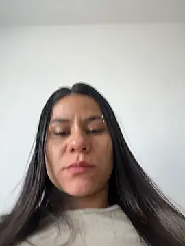Reggie-Liam online show from July 14, 7:19 pm