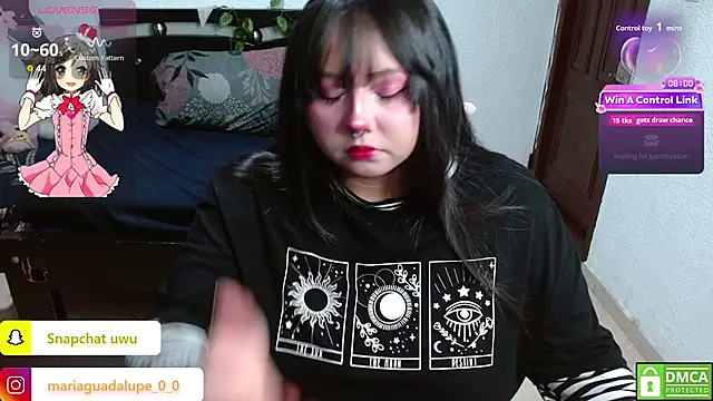 Snapshot of litlle_cat chatting on June 6, 7:35 am litlle cat online show from June 6, 7:35 am