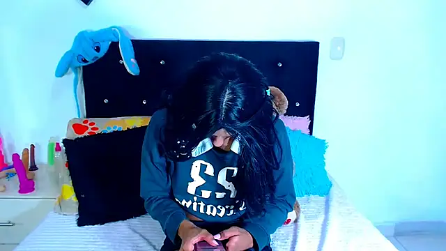 Snapshot of Jenng18 chatting on December 17, 3:23 am Jenng18 online show from December 17, 3:23 am