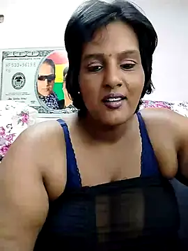 NWC4LYF online show from December 7, 8:00 am