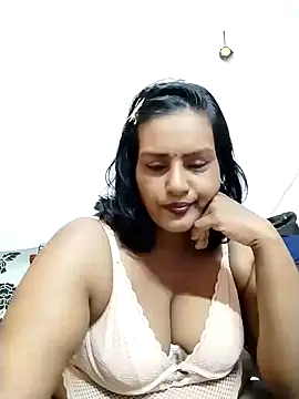 NWC4LYF online show from October 18, 6:16 am