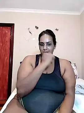 NWC4LYF online show from March 1, 8:44 pm