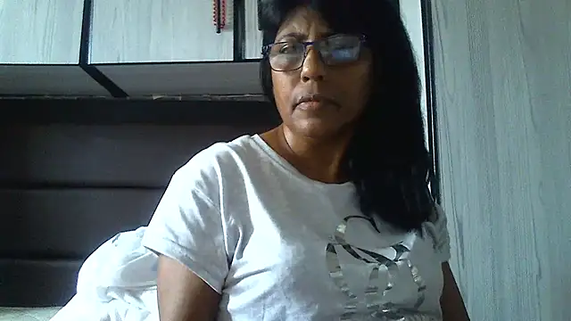 MsAttitude online show from January 6, 11:29 am