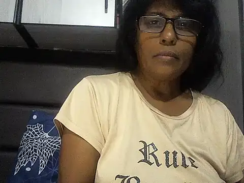 MsAttitude online show from November 2, 3:14 pm