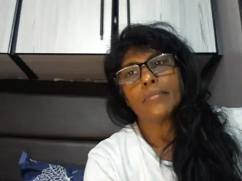 MsAttitude online show from February 28, 3:13 pm