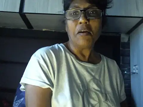 MsAttitude online show from March 12, 6:08 am