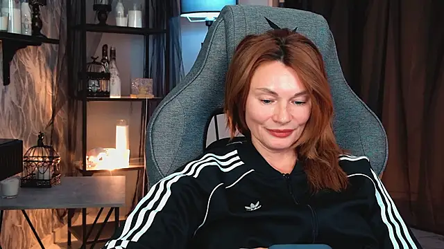 MistyBarnes online show from February 21, 1:56 pm