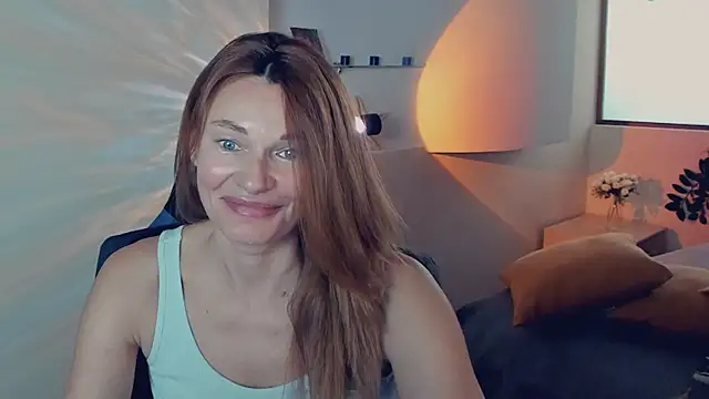 MistyBarnes online show from June 10, 11:09 am