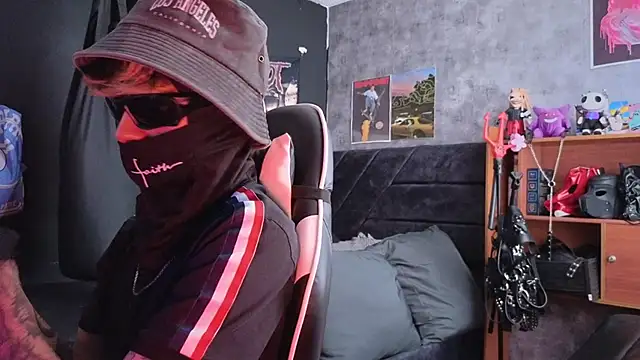 AcidMilo online show from December 22, 4:59 pm