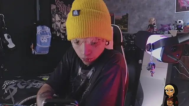 AcidMilo online show from February 13, 4:25 pm