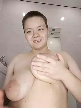 Snapshot of GoldMelissa chatting on October 13, 8:25 am GoldMelissa online show from October 13, 8:25 am