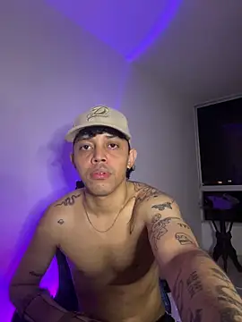 tonysexyboy online show from March 22, 5:22 am