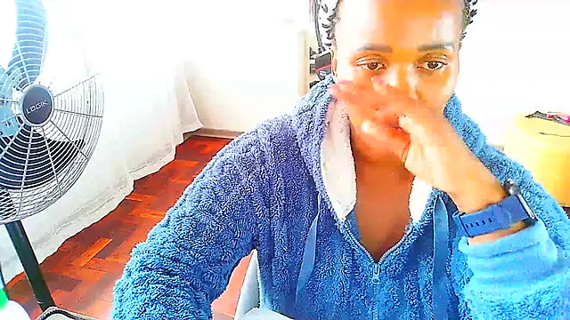 Snapshot of Charlie-Crawford chatting on February 19, 10:56 am Charlie-Crawford online show from February 19, 10:56 am