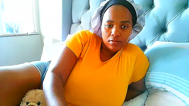 Snapshot of Charlie-Crawford chatting on March 23, 6:26 am Charlie-Crawford online show from March 23, 6:26 am