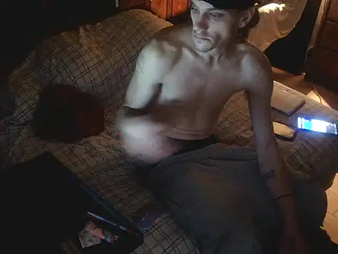 Snapshot of xxxTony999 chatting on February 1, 11:32 am xxxTony999 online show from February 1, 11:32 am