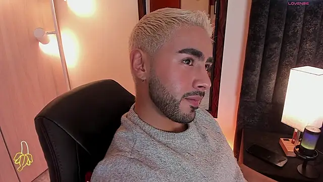 ItsMeEros online show from September 8, 11:59 pm