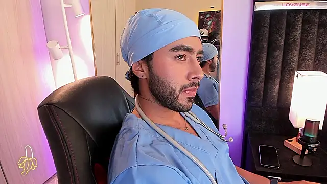 Snapshot of ItsMeEros chatting on March 15, 9:54 pm ItsMeEros online show from March 15, 9:54 pm