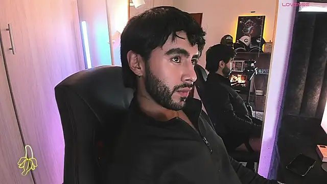 ItsMeEros online show from June 11, 11:36 pm