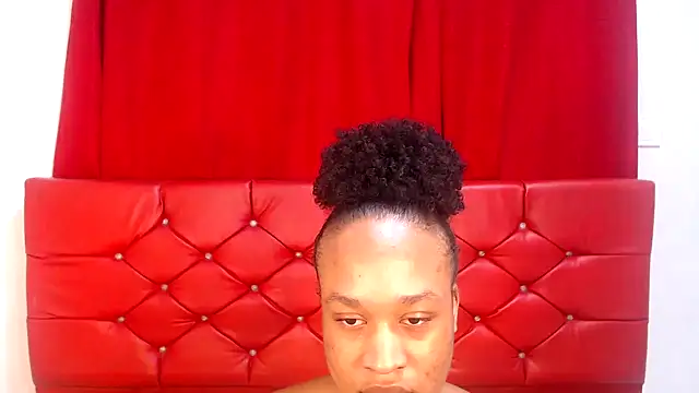 Snapshot of dirtydolltsx chatting on May 8, 9:42 pm dirtydolltsx online show from May 8, 9:42 pm