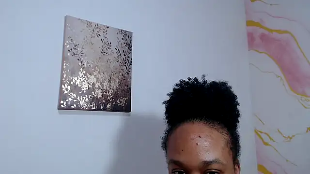 Snapshot of dirtydolltsx chatting on June 9, 8:59 am dirtydolltsx online show from June 9, 8:59 am