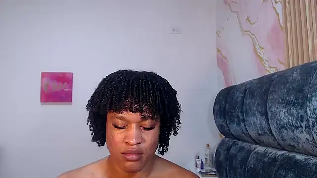 Snapshot of dirtydolltsx chatting on July 20, 9:39 pm dirtydolltsx online show from July 20, 9:39 pm