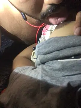 CoolBiDude online show from January 5, 8:00 pm