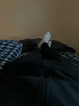 Jonkitzler1 online show from April 1, 11:55 am