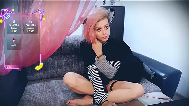 Snapshot of Littlepinkcat chatting on September 19, 9:04 pm Littlepinkcat online show from September 19, 9:04 pm