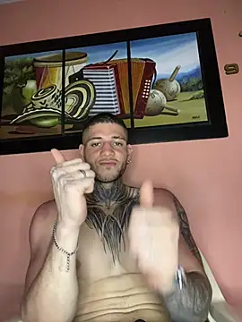  jamesleandros1 online show from February 16, 11:48 pm