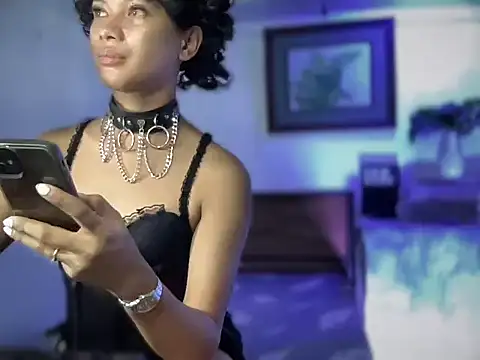 bigcock maria online show from October 29, 4:26 am