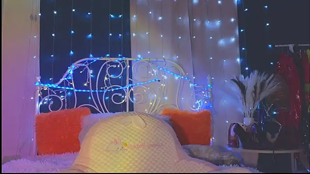 Funny Bunny online show from February 23, 2:51 am