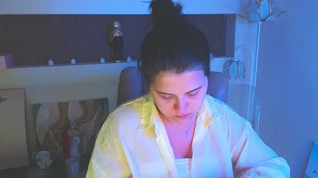 Snapshot of Malika_uAngel chatting on June 23, 10:41 pm Malika uAngel online show from June 23, 10:41 pm