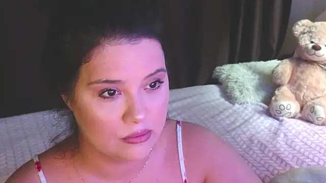 Snapshot of Malika_uAngel chatting on July 12, 8:55 pm Malika uAngel online show from July 12, 8:55 pm