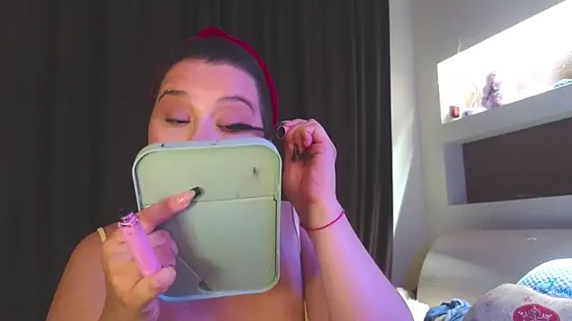 Snapshot of Malika_uAngel chatting on July 18, 9:40 pm Malika uAngel online show from July 18, 9:40 pm