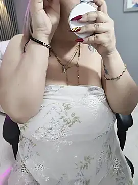 Dalessa Bigtits online show from July 30, 1:26 am