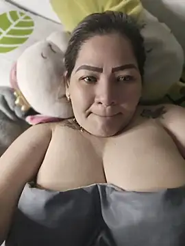 Dalessa Bigtits online show from August 3, 2:32 am