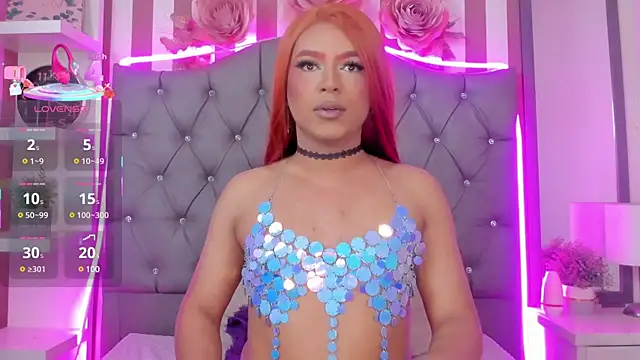 Snapshot of Star-Fire chatting on March 13, 8:22 pm Star-Fire online show from March 13, 8:22 pm