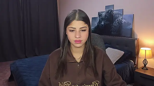 MaryMayson online show from December 18, 3:40 pm